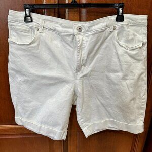Womens Bermuda Shorts White
